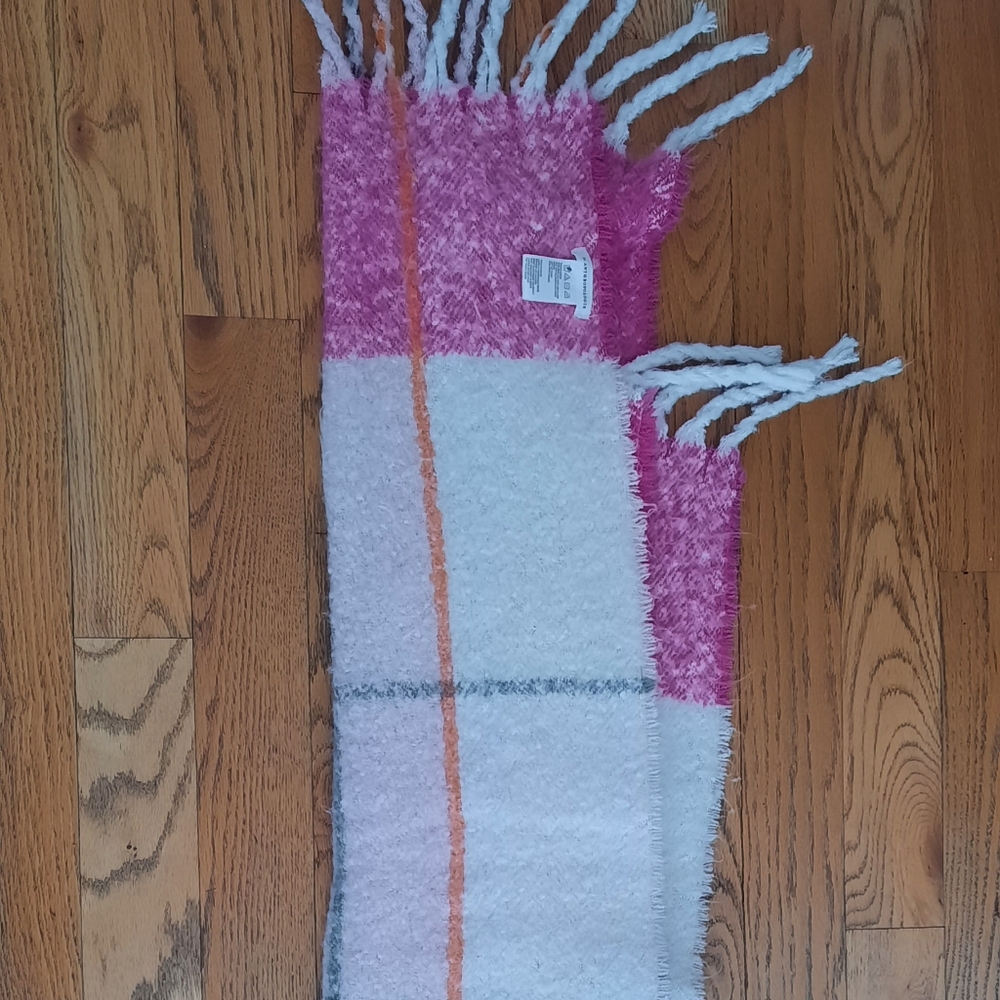 Anthropology scarf